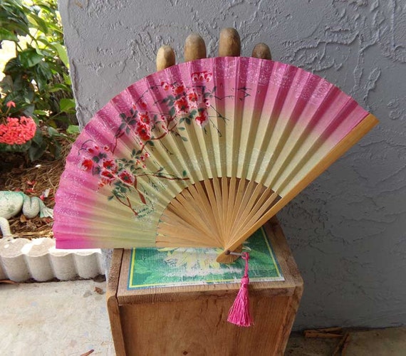 Grosun Paper Fans Paper Hand Fan Bamboo Folding Fan Handheld Fan Paper Folded Fan Paper Fan for Wedding Party and Home Decoration (50 Pink Paper Fans)