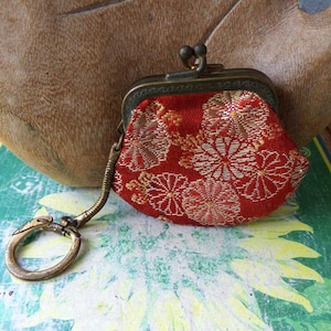 Coin purse keychain, change purse keychain, vintage keychain, vintage coin purse keychaine keychain