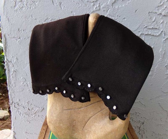 Black evening gloves, black button gloves,  black dress gloves, vintage black evening gloves
