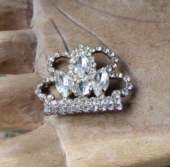 Crown brooch, rhinestone crown brooch, vintage rh… - image 8