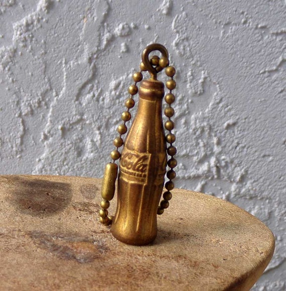 Gold Cocoa-Cola bottle keychain, Coco-Cola bottle… - image 2