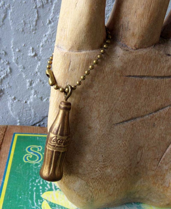Gold Cocoa-Cola bottle keychain, Coco-Cola bottle… - image 7