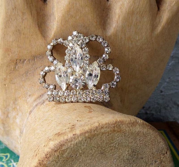 Crown brooch, rhinestone crown brooch, vintage rhinestone crown brooch, rhinestone crown