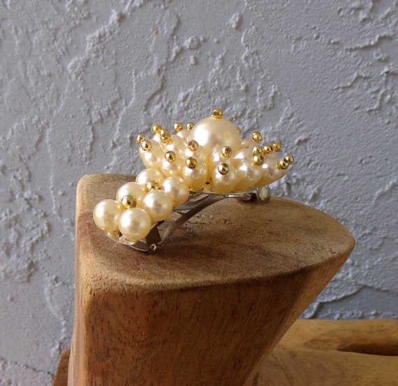 Vintage faux pearl barrette, vintage barrette, we… - image 7