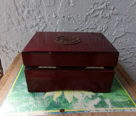 Asian jewelry box, travel jewelry box, vintage wo… - image 5