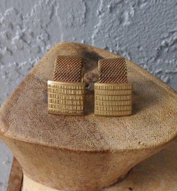 Mesh cuff links, men's cuff links, vintage cuff links, gold mesh cuff links, vintage gold mesh men's cuff links