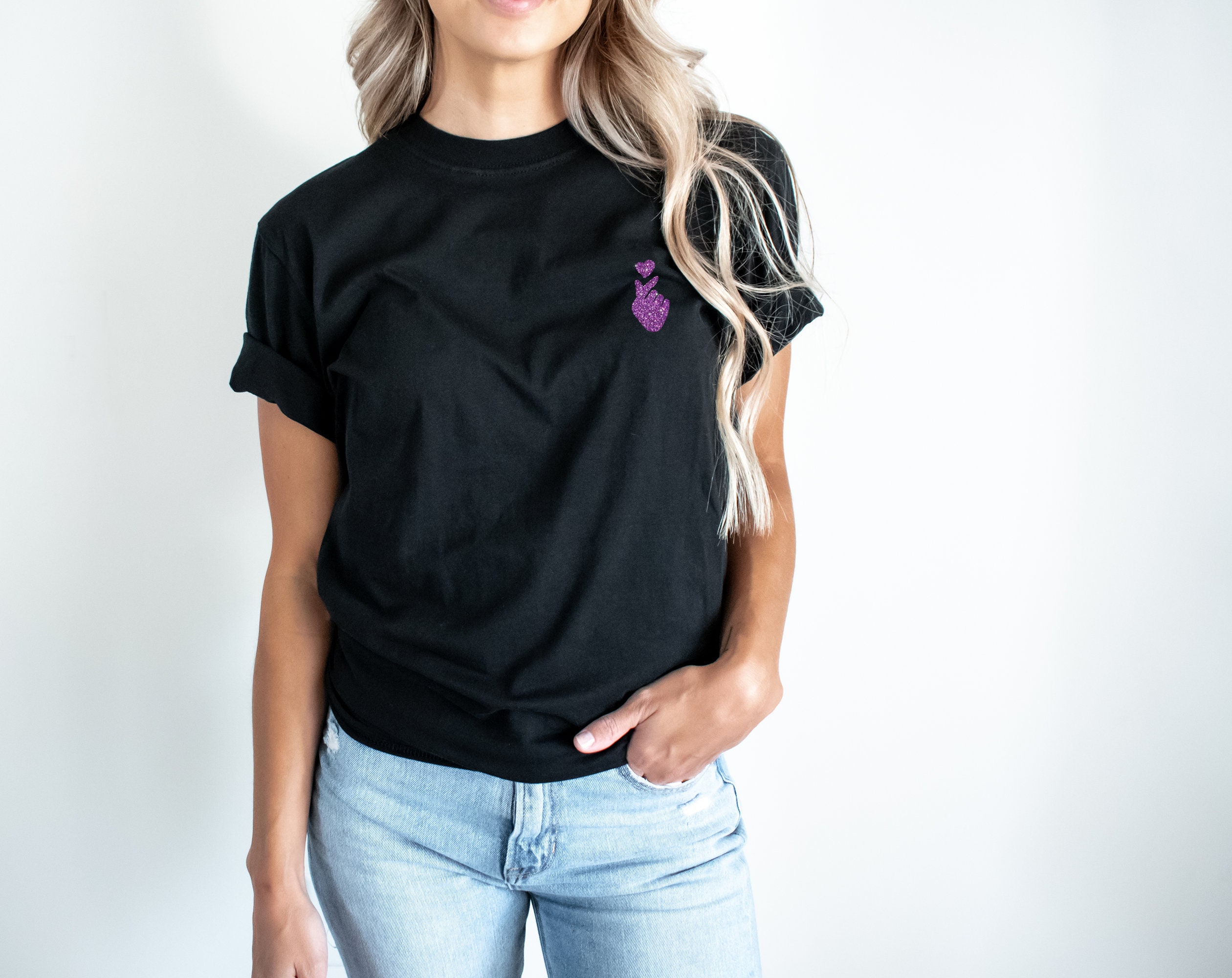 finger heart shirt