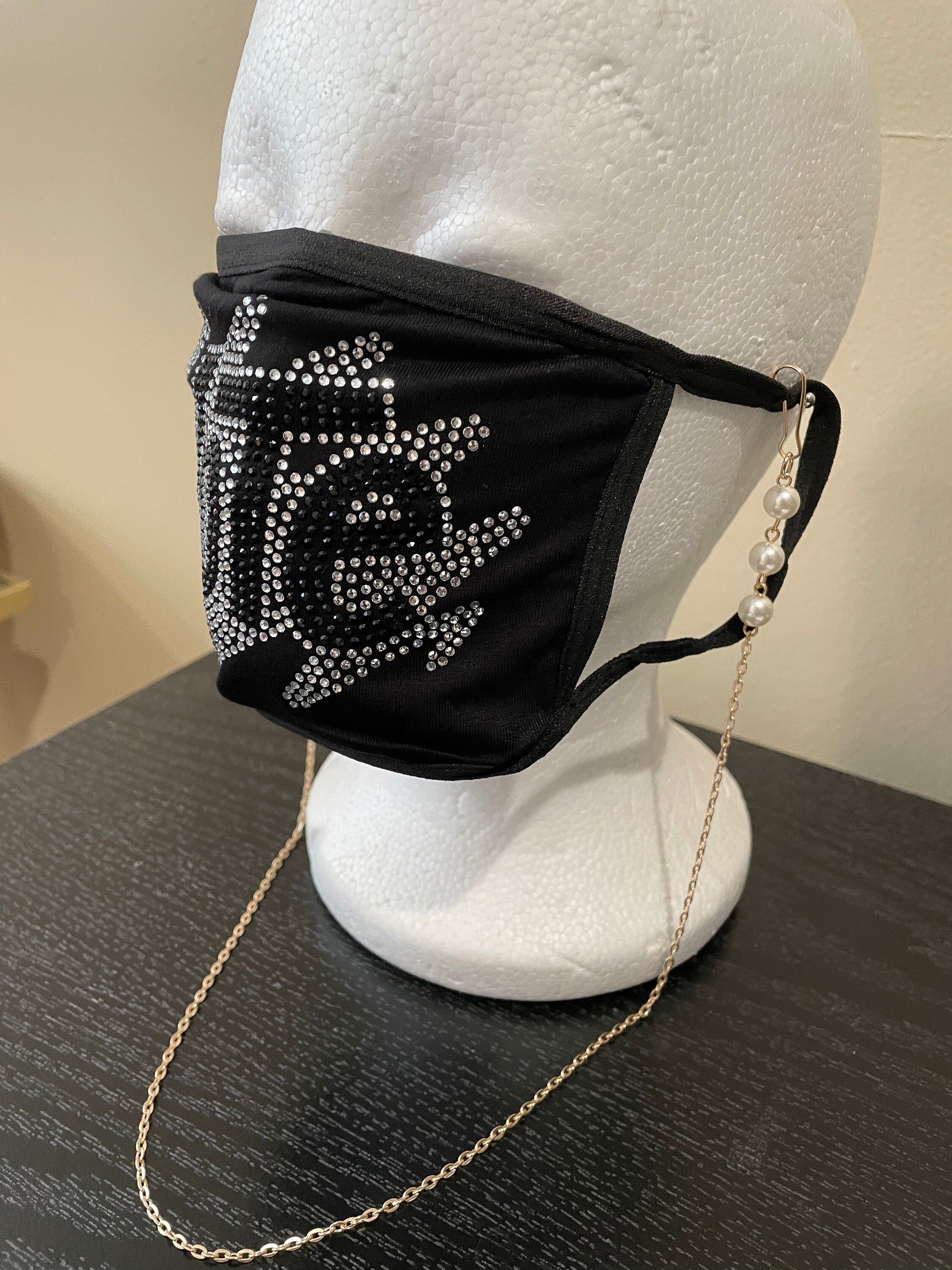 Mask Chain Pearl and Gold/ Glam/ Diva/face Mask - Etsy display picture 1