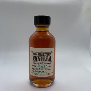 100% Pure Vanilla Extract Small Batch Artisan 2 oz Bottle