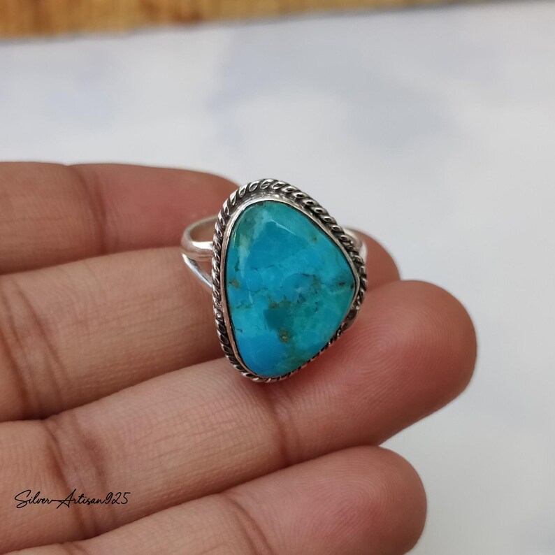 Kingman Turquoise Ring: Handmade Sterling Silver Jewelry - Etsy