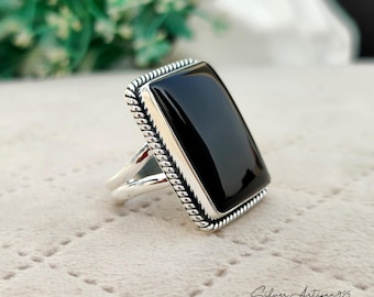 Vintage Black Onyx 925 Sterling Silver Statement Ring. Size 16 Mm
