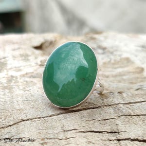 Chrysoprase Sterling Silver Ring: Handmade Oval Gemstone Jewelry