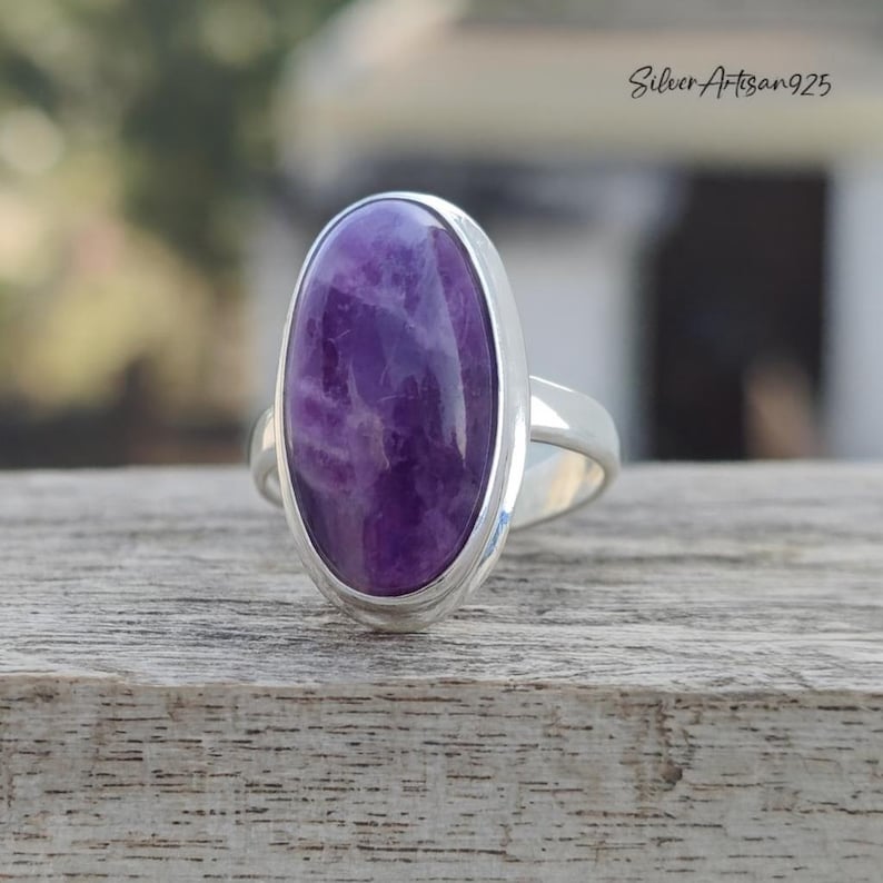 Kingman Turquoise Ring: Oval Sterling Silver Handmade Jewelry Amethyst