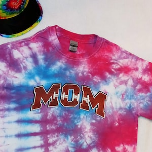FOOTBALL MOM Tie Dye T-Shirt Small (S) Blue/ Purple 0018