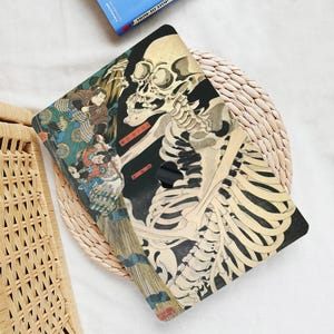 Coque rigide caoutchoutée pour peinture d&#39;art japonais squelette + ko pour MacBook Pro Air 13 14 15 16 2025 Housse de protection douce au toucher avec tête de mort géante