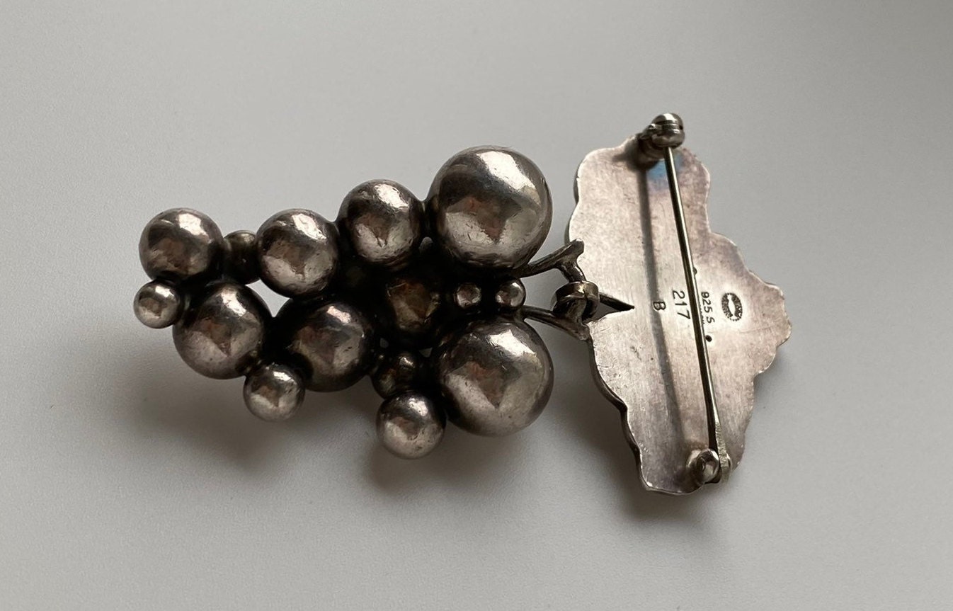 ジョージ ジェンセン シルバー ブローチ 217 B ムーンライト グレープ