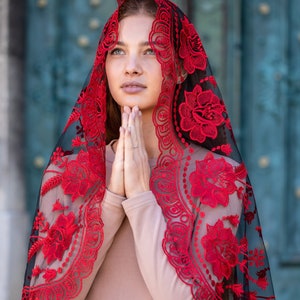 Red chapel veil with lace edge,Our Lady of Guadalupe veil, long church veil for church, Classic Catholic veil mantilla 001