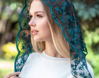 Lace Chapel Veil, Green Triangle Veil, latin Mass veil,  short Mantilla