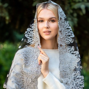 Long Chapel Veil, Veil Mantilla, Lace Chapel Veil, Gray Lace Church ...