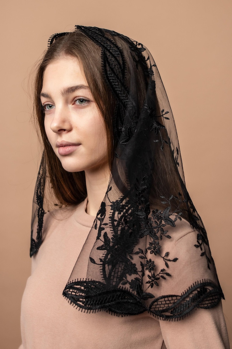 Black Traditional Catholic d shape Mantilla veil, black Lace scarf, black church veil 003 image 7