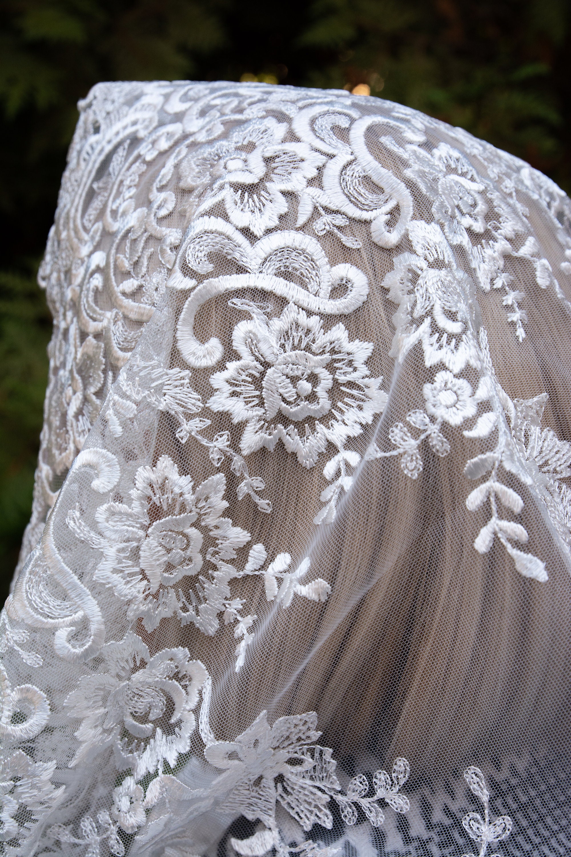 VERBENA Kant Mantilla Katholieke Sluier Elegante Bloemenpatroon Zachte Comfortabele Hoofdbedekkingen voor Vrouwen Latijnse Massa Infinity Sluiers Wit VERBENA Kant Mantilla Katholieke Sluier Elegante Bloemenpatroon Zachte Comfortabele Hoofdbedekkingen voor Vrouwen Latijnse Massa Infinity Sluiers Wit