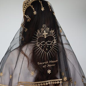 Black Veil for church, Classic Catholic veil mantilla, short chapel veil