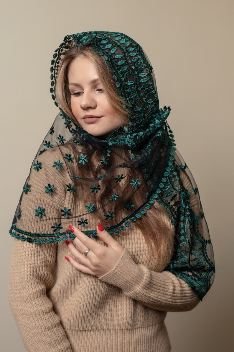 emerald green head scarf