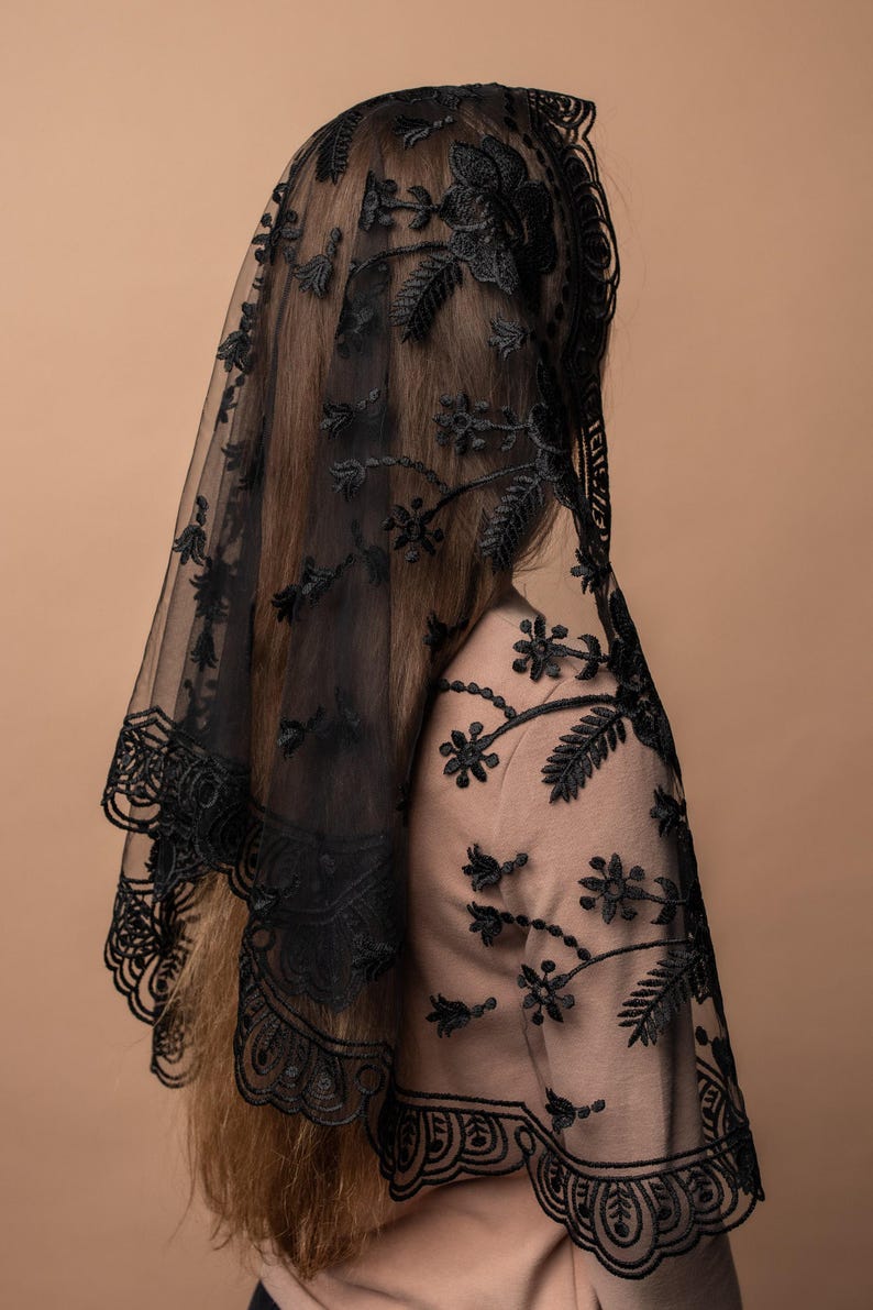 Our Lady of Guadalupe veil, Catholic chapel veil, long black chapel mantilla, Classic Catholic veil with floral lace image 7