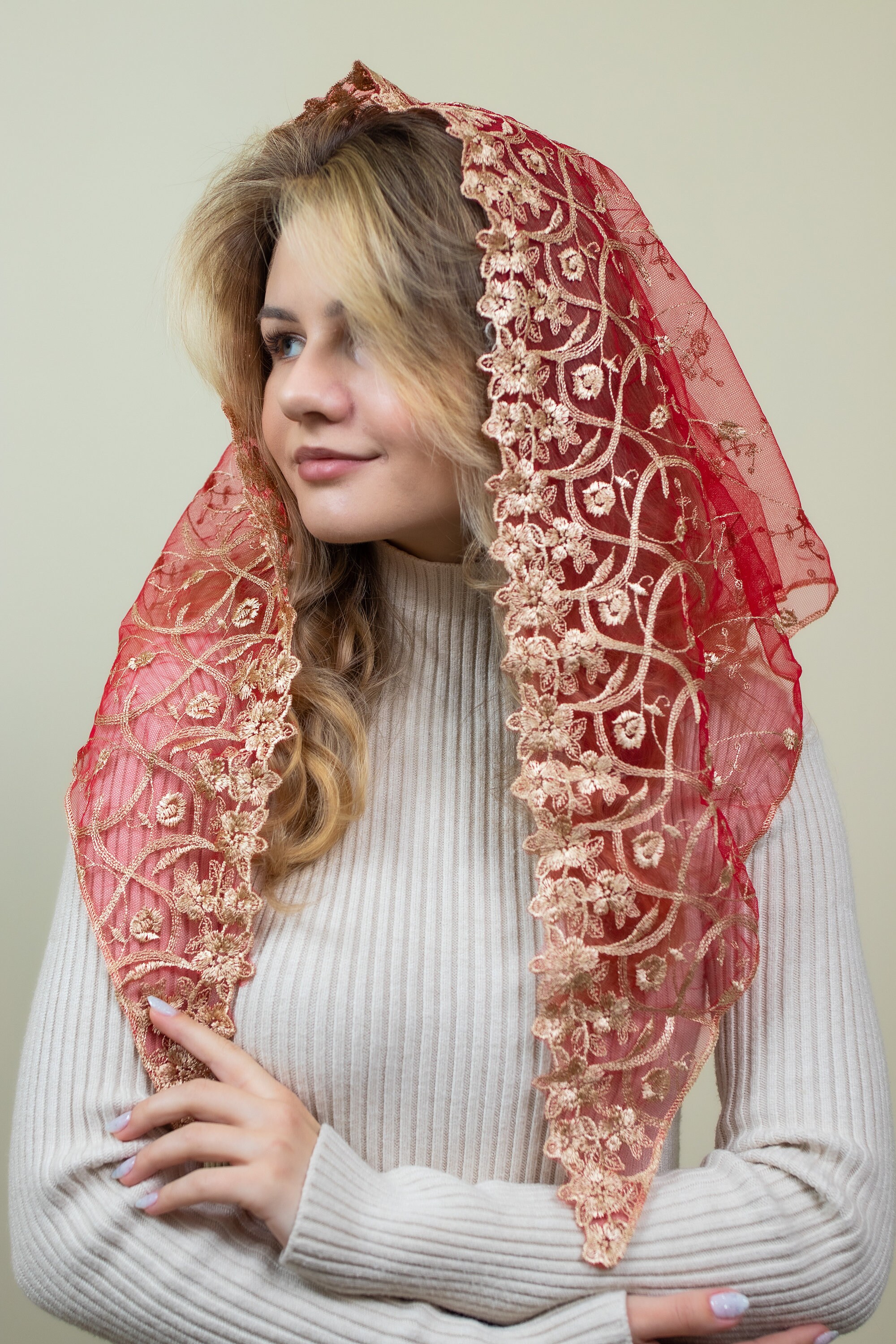 Ivory Mantilla Bridal Veils Lace Catholic Head covering For Church Chapel Women Ivory Mantilla Bridal Veils Lace Catholic Head covering For Church Chapel Women