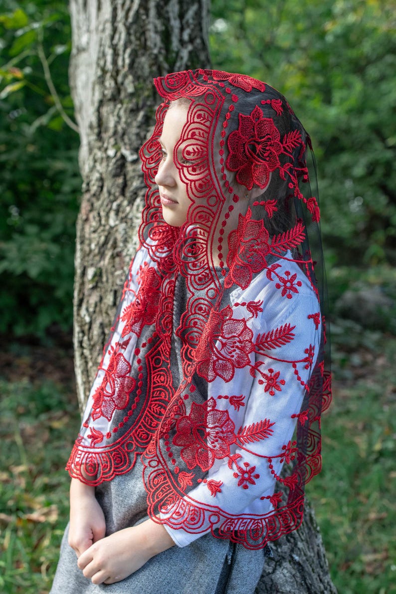 Our Lady of Guadalupe veil, Catholic chapel veil, long black chapel mantilla, Classic Catholic veil with floral lace image 2