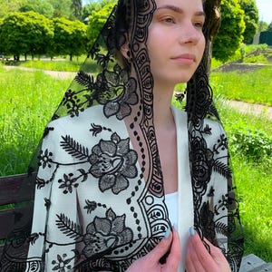 Our Lady of Guadalupe veil, Catholic chapel veil, long black chapel mantilla, Classic Catholic veil with floral lace image 5