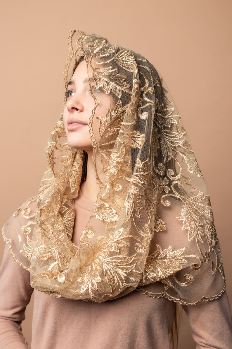 Infinity Gold Mass veil, Infinity veil Mantilla, Faith Head Coverings Holy, Chapel Veils Bild 9