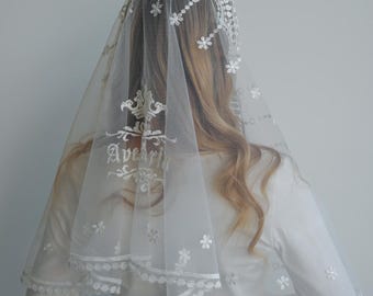 Ivory Chapel Mantilla, Catholic Prayer Head Covering with Embroidery, Veil for Church