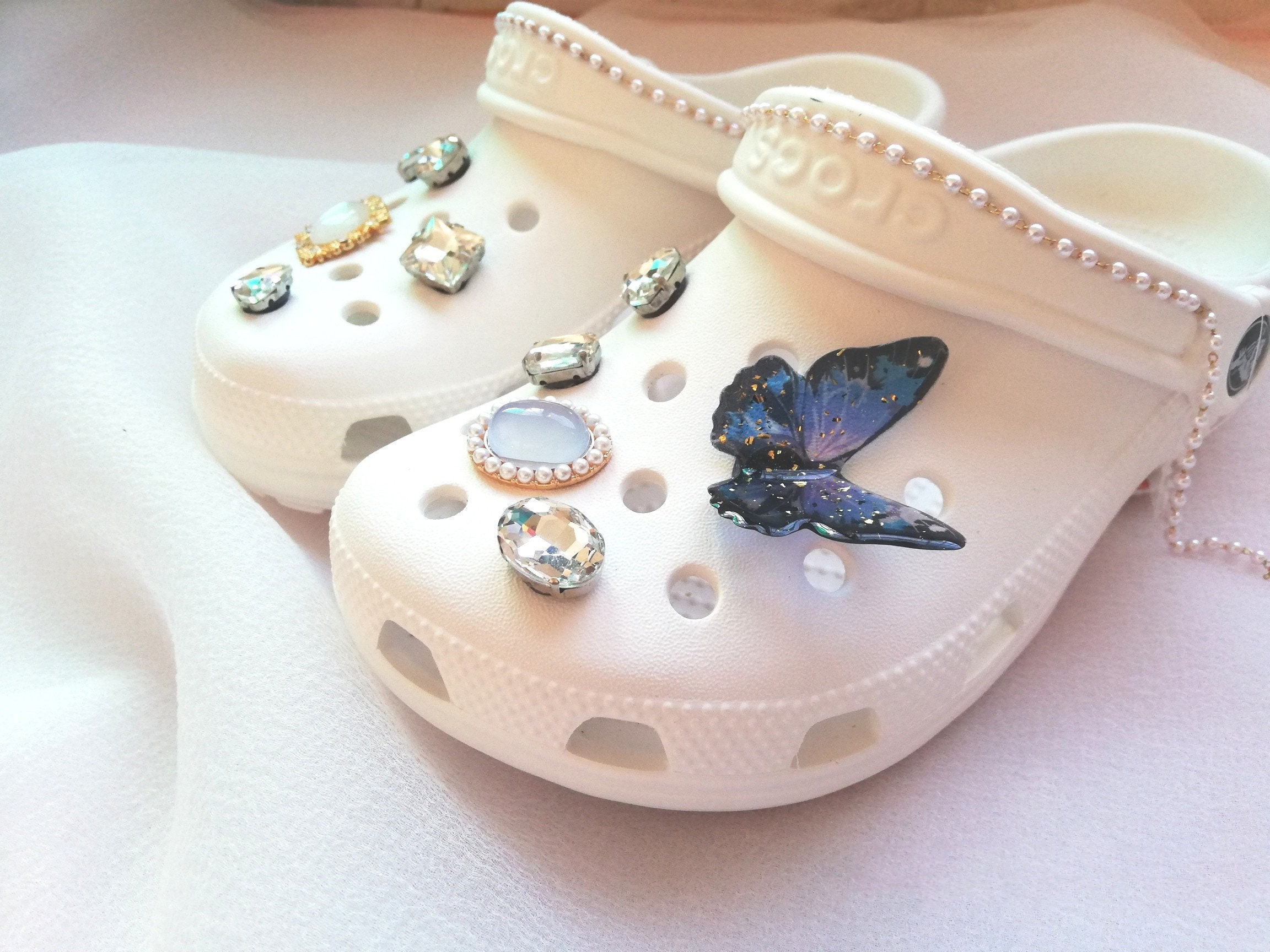 croc decorations name