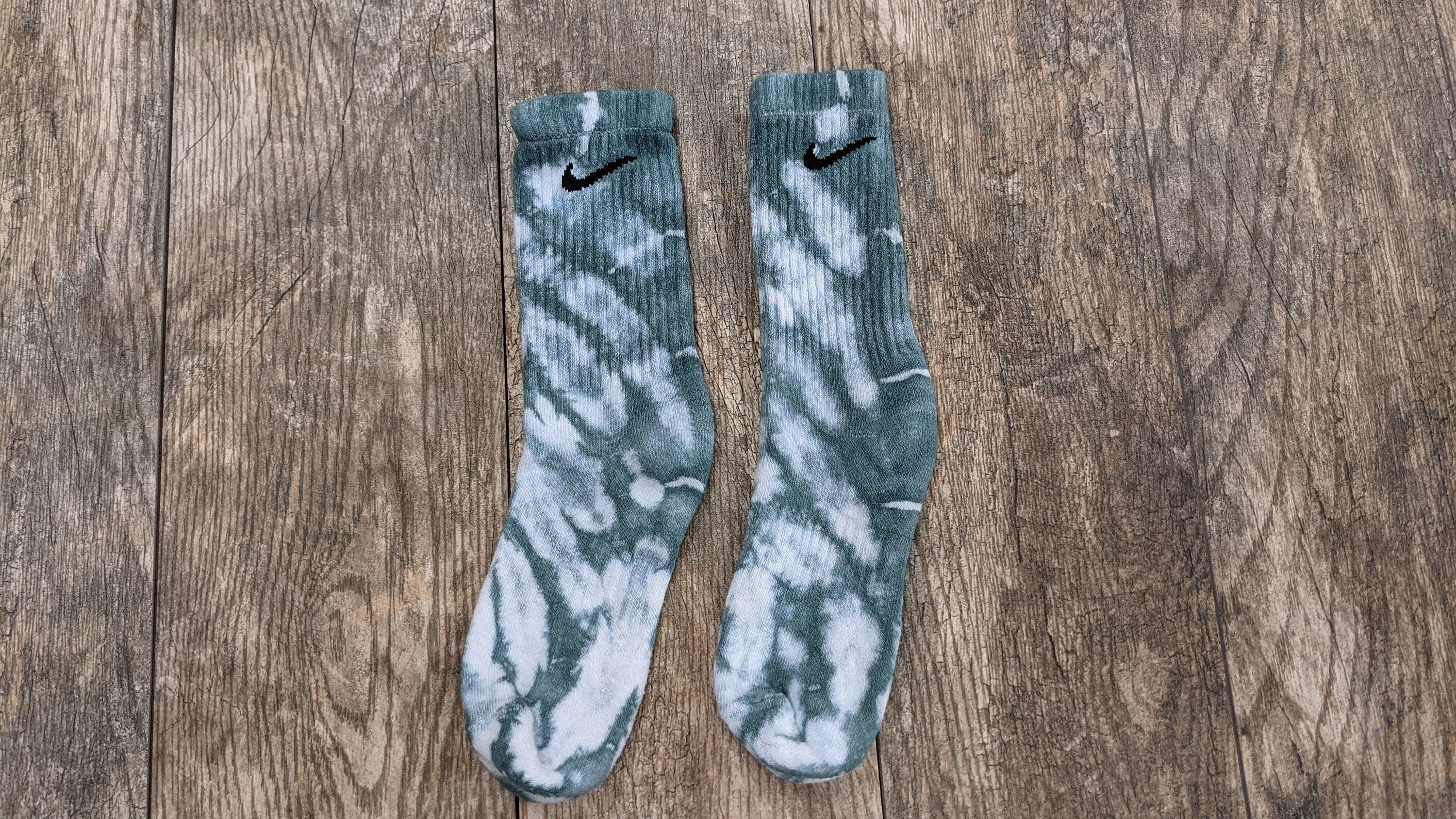 crew socks tie dye