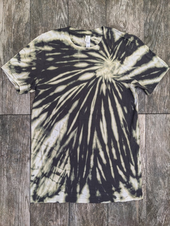 bleached gray shirt