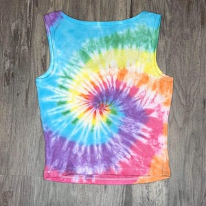 Rainbow Swirl Tie Dye Tank Top Crop Top image 2