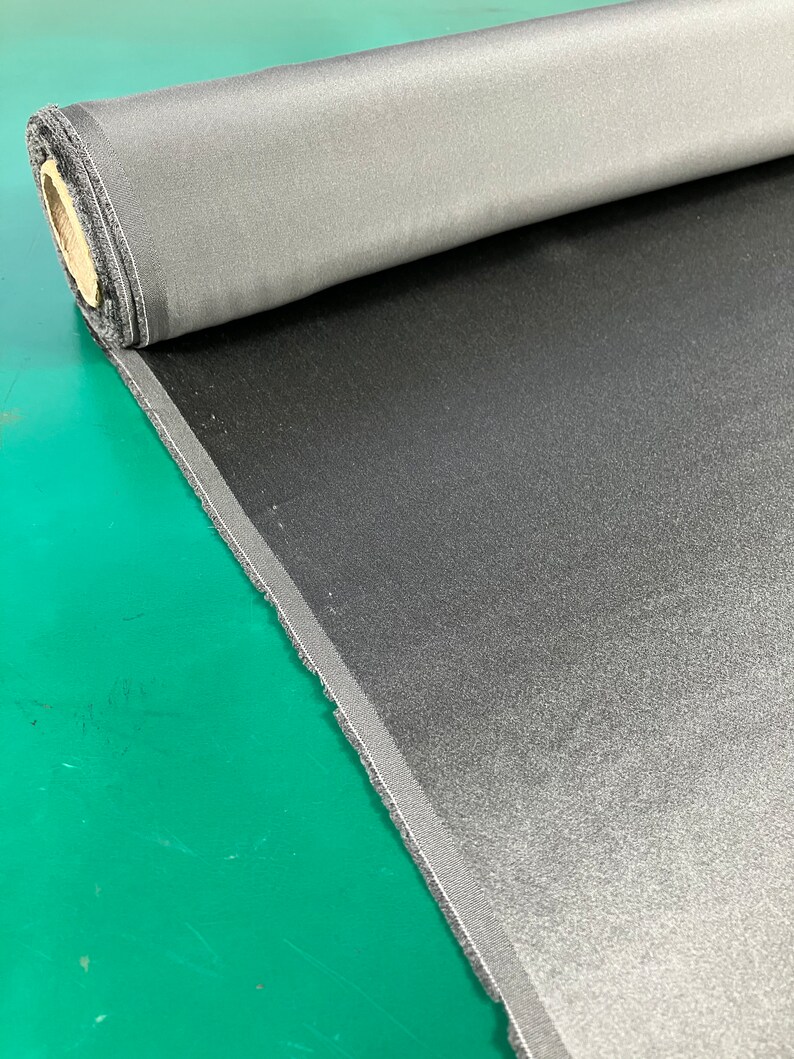 22 Momme Silk Charmeuse / 100 Mulberry Silk / Environmentally Friendly