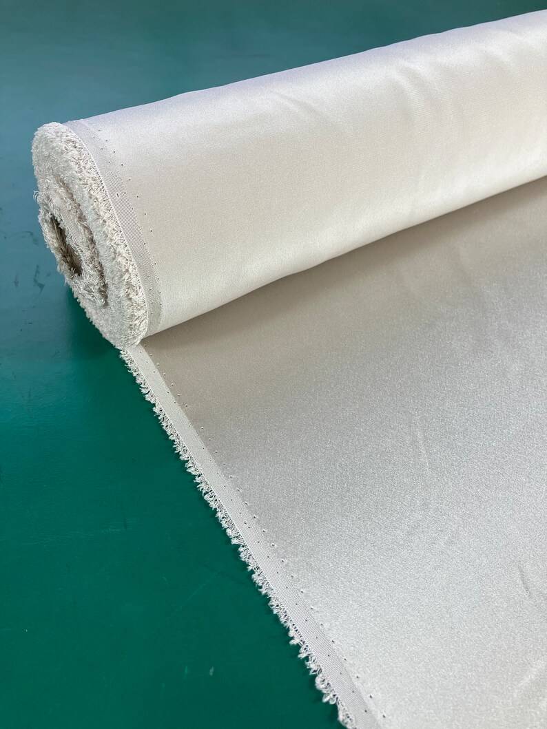 22 Momme Silk Charmeuse / 100 Mulberry Silk / Environmentally Friendly