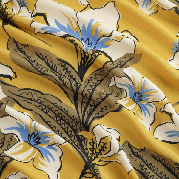 Printed viscose fabric / Flower design / 100% viscose / 130gsm fabric weight / 140cm fabric width / Clothing fabric / Sell by the meter