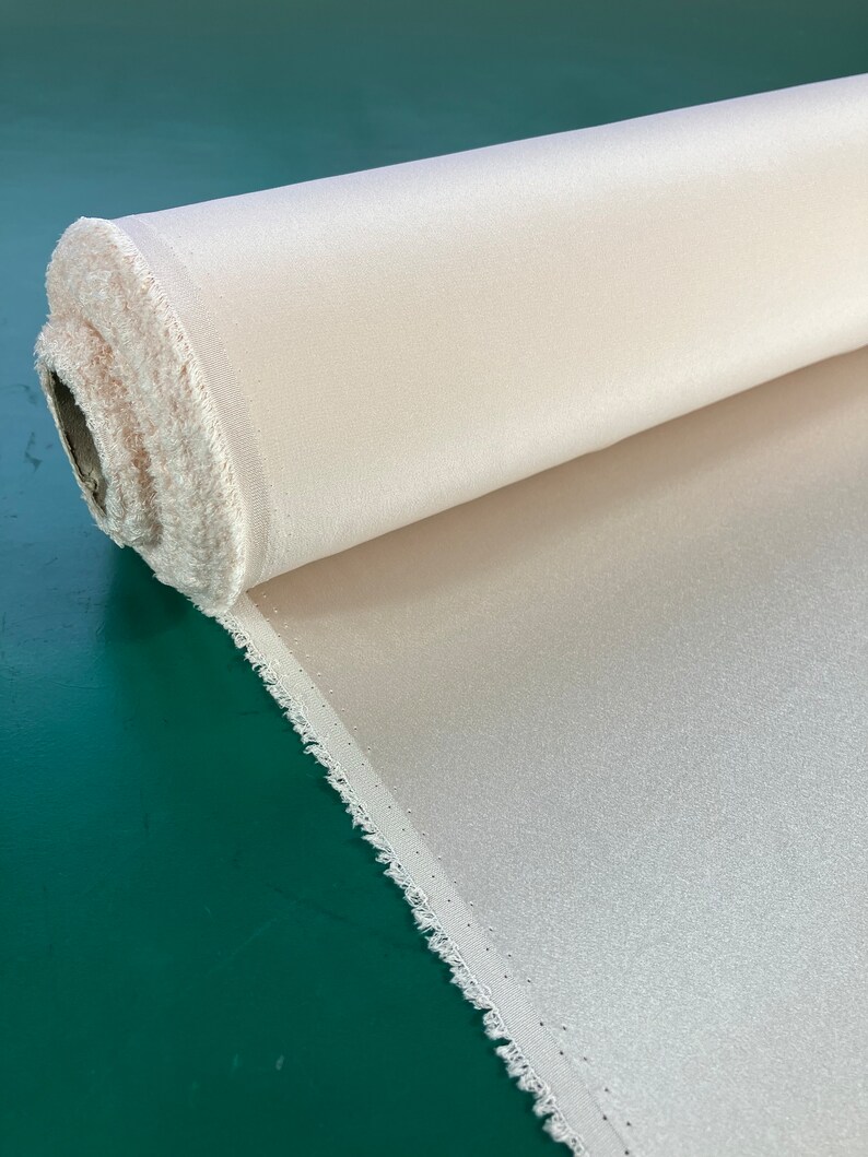 22 Momme Silk Charmeuse / 100 Mulberry Silk / Environmentally Friendly