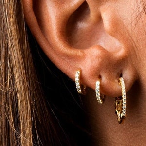 Women Gold Hoop Earring, Women's small Hoops earrings, Diamond Cubic, Dainty Huggie cartilage, 14k gold, Tiny, 925 Sterling silver, Cz Gift