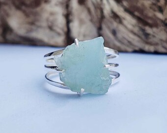 Anillo de aguamarina natural, anillo de plata 925, anillo para mujer, anillo de piedras preciosas, anillo de aguamarina, anillo bohemio, anillo martillado, anillo de banda, regalo para ella.
