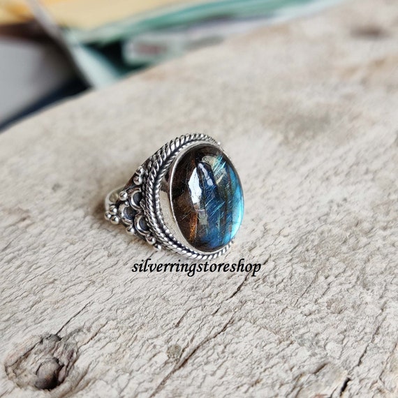 Labradorite stone ring deals