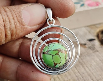 Ciondolo in turchese verde rame, ciondolo in argento sterling 925 fatto a mano, gioiello di tendenza, ciondolo con pietra preziosa verde, regalo per lei, ///