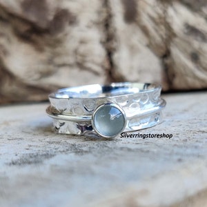 Anillo de piedra aguamarina, anillo de plata de ley 925, anillo de banda, anillo giratorio, anillo bohemio, anillo de ansiedad, anillo de preocupación, anillo para niños, regalo para ella