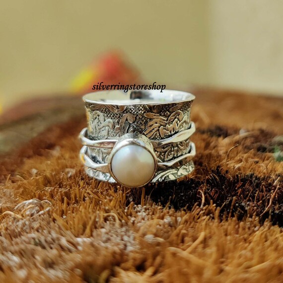 Silver ring with pearl sales stone