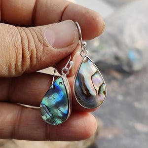 Natural Abalone Shell Earring, Statement Jewelry, 925 Sterling silver Earring, Handmade earring, Abalone Gemstone, Gift for Her, ///