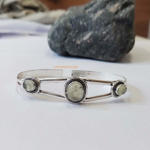 Moonstone Bangle, 925 Silver Bangle, Handmade Bangle, Three Stone Bangle, Beautiful Bangle, Meditation Bangle, Friendship Bangle, Gift Her,