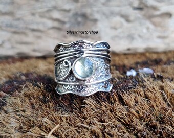 Aquamarine Ring, 925 Sterling silver Ring, Beautiful Ring, Statement Ring, Dainty Ring, Fidget Ring, Meditation Ring, Peace, Gift For Her,,